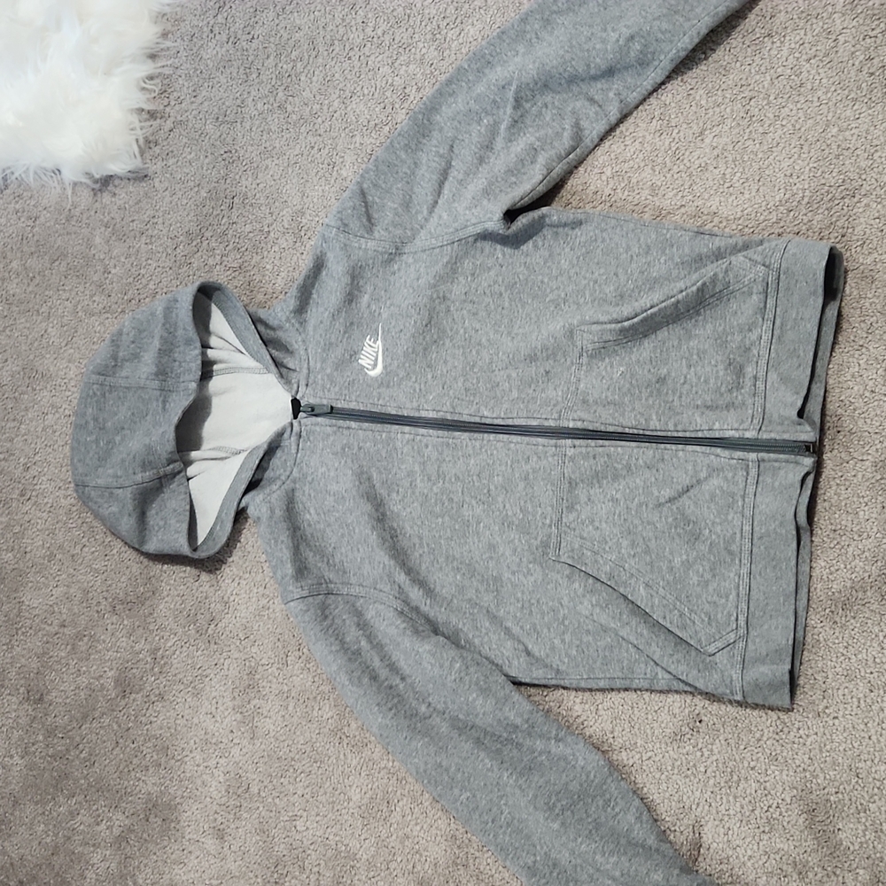 Boys gray nike zip up hoodie